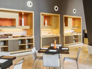 Hotel ILUNION Aqua 3