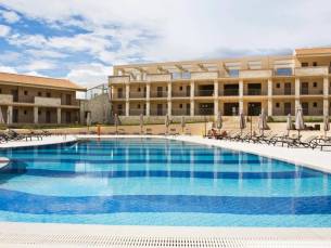 Luxe 4*-Adults Only Resort op kleurrijk Kefalonia incl. vlucht, transfer en ontbijt