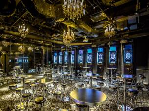 Tokyo Dining Bar Experience mit Darts-Wurfplan