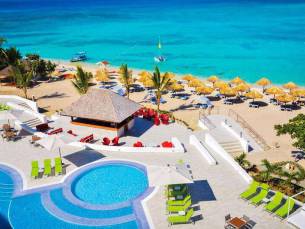 Royal Decameron Cornwall Beach