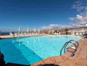 8 daagse vliegvakantie naar Holiday Club Jardin de Amadores in puerto rico, canarische eilanden