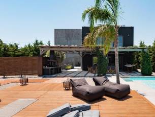 Villa Eleven