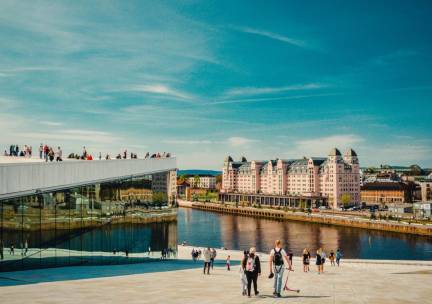 Ontdek de artistieke binnenstad van het Noorse Oslo incl. vlucht en ontbijt!