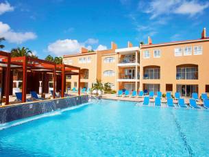 Hotel Divi Dutch Village Beach Resort