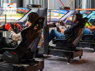 2 sessies in een autoracesimulator bij Exype