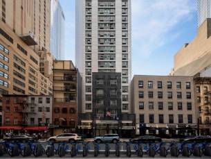 8 daagse vliegvakantie naar Courtyard by Marriott New York World Trade Center Area in new york city, verenigde staten