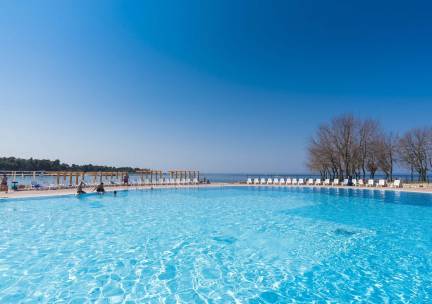 Apartments Katoro Plava Laguna