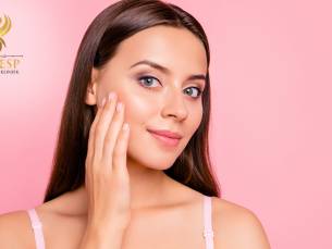 Carbon laser peeling(s) of collageen facelift-behandeling + led-therapie