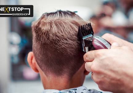 Knipbehandeling en/of baard trimmen, evt. + wassen en harsen