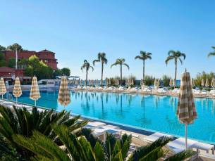 Monte-Carlo Beach