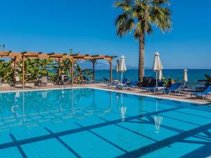 Belussi Beach Hotel & Suites