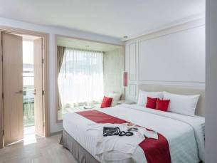The Bloc Hotel