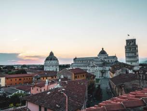 Ontdek de schoonheid van Pisa vanuit een 4*-hotel met dakterras met uitzicht op de toren van Pisa incl. ontbijt