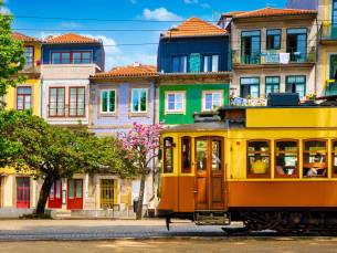 Fly & Drive Heart of Portugal 4*