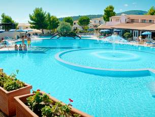 Club Esse Cala Golone Beach Village