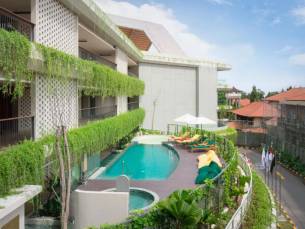 Beachwalk Residence