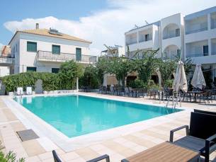 Hotel Kyparissia Beach