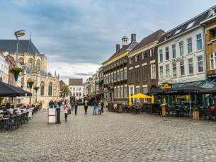 Genieten in een MODERN hotel in het hart van Breda incl. ontbijt