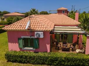 Villa's Monambeles