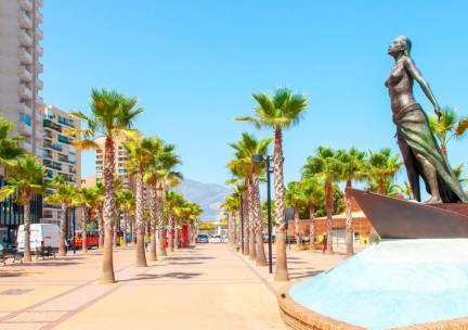 Zonnige dromen worden werkelijkheid in Fuengirola! Incl. vlucht en transfer