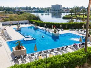Hotel Eix Lagotel