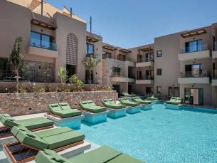 Paralos Venus Suites