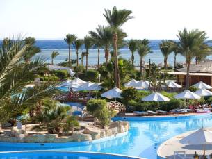 Amwaj Oyoun Resort & Casino
