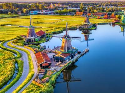 Ontdek de prachtige Zaanstreek, nabij Amsterdam incl. ontbijt en NS treinretour