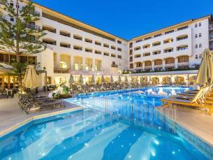 Theartemis Palace