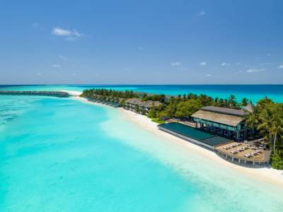 Kuramathi Resort
