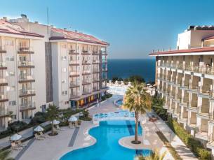 Hotel Ramada & Suites by Wyndham Kusadasi