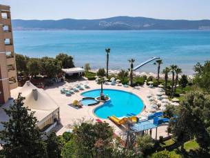 The Holiday Resort