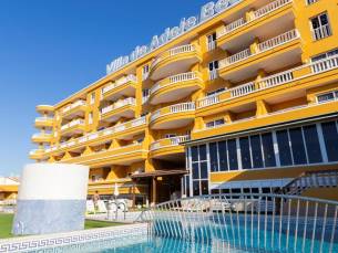 Aparthotel Villa de Adeje Beach