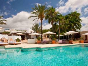 5*-Boutique landhotel in het hart van Ibiza incl. vlucht en ontbijt
