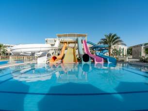 Seven Seas Jolie Bay