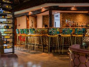 STUNT! ⚡ LUXE 4*-hotel met buitenzwembad op de Veluwe incl. ontbijt + gebruik sauna + GRATIS parkeren!