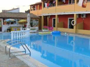 Alexis Pool Apartments