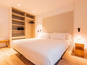 Port Plaza Apartments