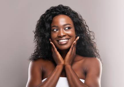 Gezichtsbehandeling naar keuze (60 of 75 min)