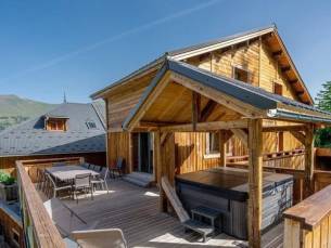 Chalet Le Petit Bes