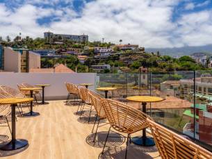 Dwo Nopal by Checkin