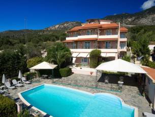 Nostos Studios and Apartments