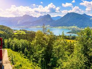 Fly & train Oostenrijk: rondreis incl. vlucht, treinreizen en hotels met ontbijt