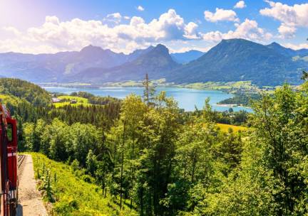 Fly & train Oostenrijk: rondreis incl. vlucht, treinreizen en hotels met ontbijt