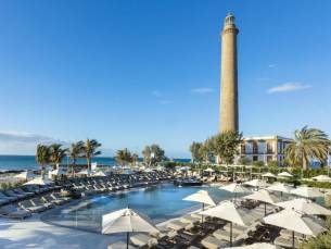 Hotel Faro, a Lopesan Collection Hotel
