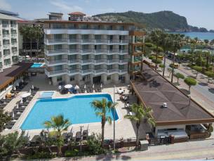 Riviera Hotel & Spa