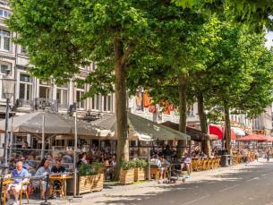 FLASHDEAL! ⚡ Verblijf in een VERNIEUWDE hotelkamer aan het Vrijthof in Maastricht incl. ontbijt
