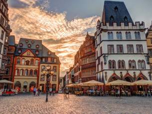 Ga op reis door de tijd in Trier, de oudste stad van Duitsland incl. ontbijt!