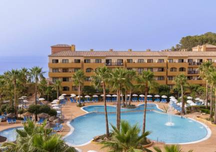 Ontspan in een 4*- hotel op een toplocatie in Andalusi&euml; met heerlijk zwembad incl. vlucht, ontbijt, halfpension of all-inclusive