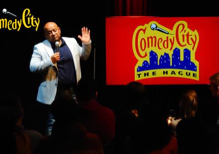 Entree voor ComedyCity in hartje Den Haag, Arnhem of Amsterdam